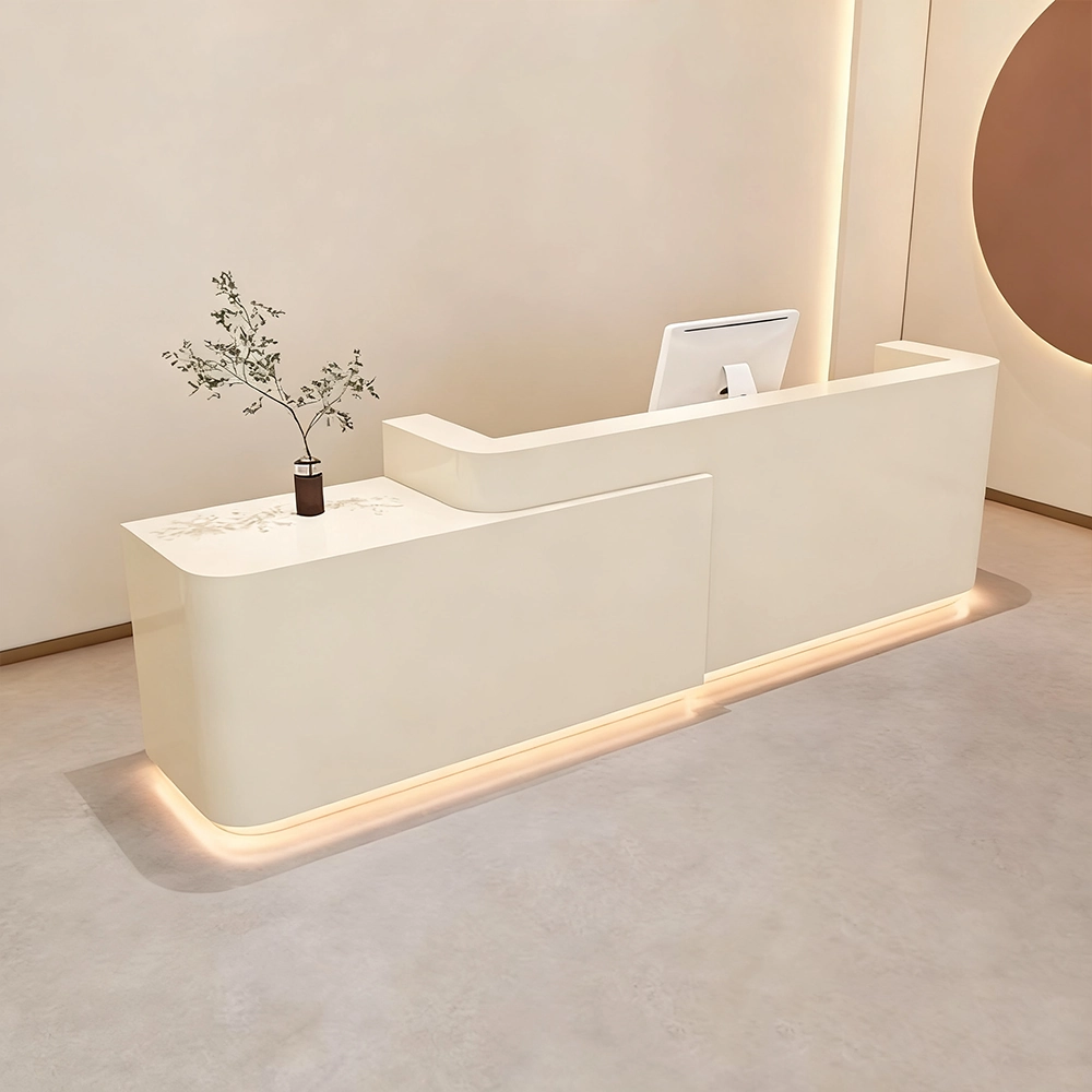 Simple Modern Lacquered Front Desk Simple Modern Lacquered Front Desk